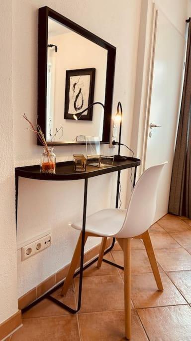 Kuenstler Am Weilburger Schloss, Marktplatz 9 Apartment *