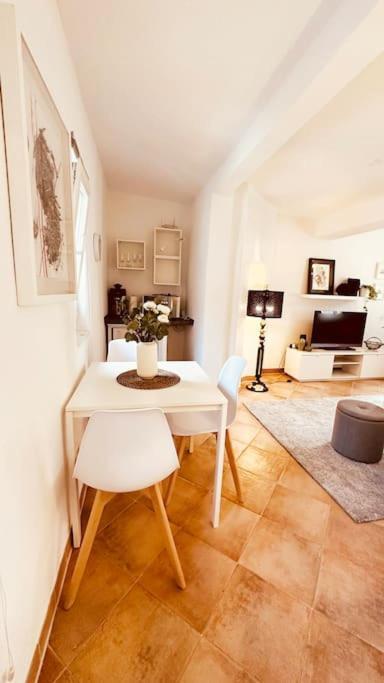 Kuenstler Am Weilburger Schloss, Marktplatz 9 Apartment